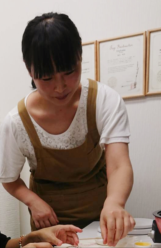 講師 粂田 明美 講師 粂田 明美