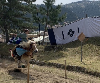 津和野流鏑馬(やぶさめ）神事と浜田の夜神楽