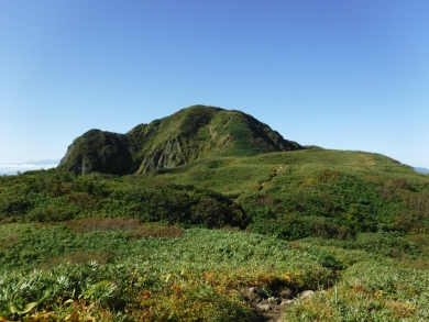<高新山歩き旅行・中級>雨飾山と白馬・岩岳3日間 <高新山歩き旅行・中級>雨飾山と白馬・岩岳3日間