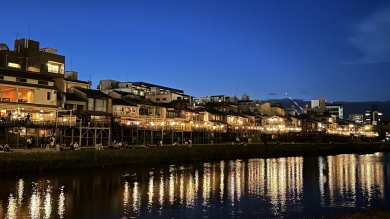 鴨川納涼川床（イメージ）