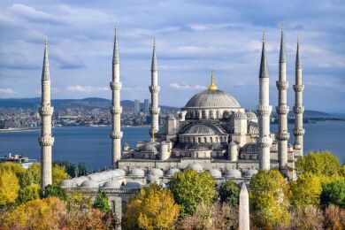 充実のトルコ世界遺産周遊10日間～ｲｽﾀﾝﾌﾞｰﾙ、ﾌﾞﾙｻ、ｴﾌｪｿｽ、ﾊﾟﾑｯｶﾚ、ｶｯﾊﾟﾄﾞｷｱ～