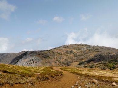 ＜山歩き旅行＞鈴鹿の名峰 御在所岳・藤原岳・御池岳3日間（三重）
