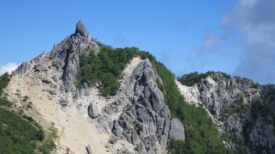 ＜山歩き旅行＞花の鳳凰三山縦走4日間（山梨）体力3　技術2